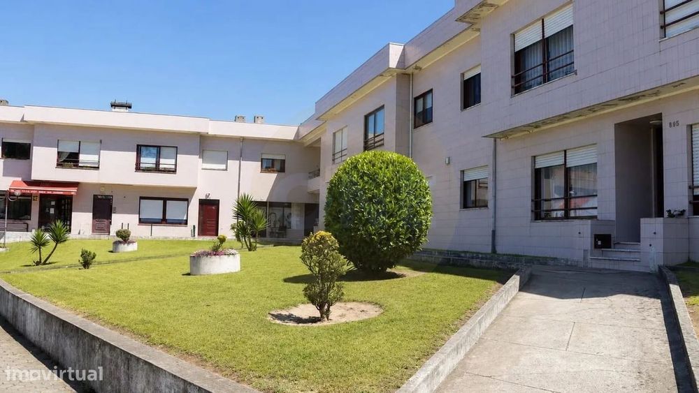 T3 em Serzedo localização priviligiada e excelente oportunidade