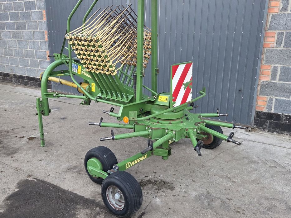 Zgrabiarka Krone swadro 395