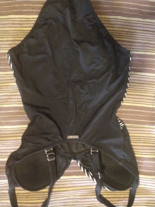 Купальники жіночі