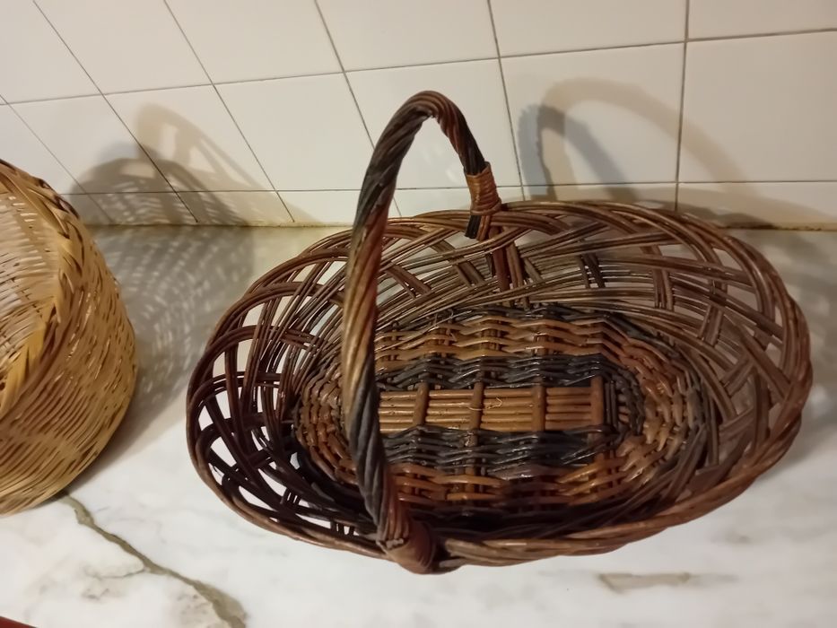 Conjunto de 2 Cestinhas em Verga