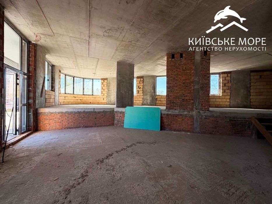 Без комісії. Фасадне приміщення, 176 м2, Воскресенська 2а, ЖК Паркові Озера-2