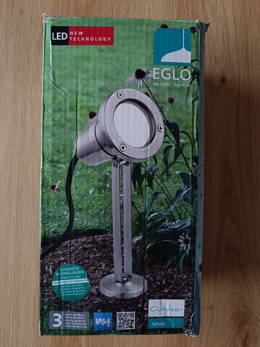 Lampa zewnętrzna kablowa