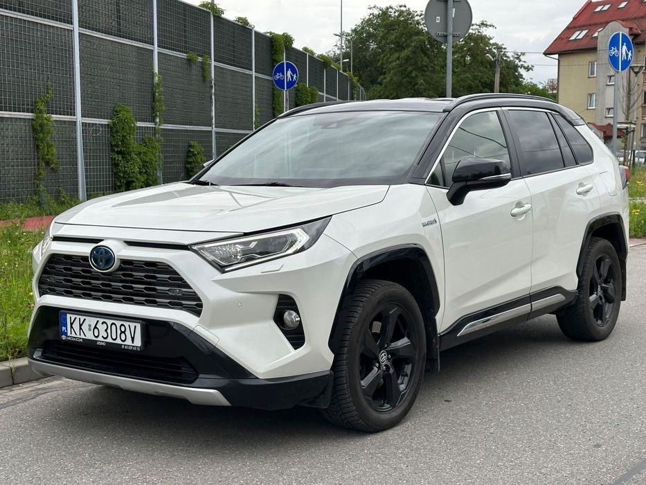 Toyota RAV4 Toyota RAV4 Hybrid Selection 2.5, 2019 rok