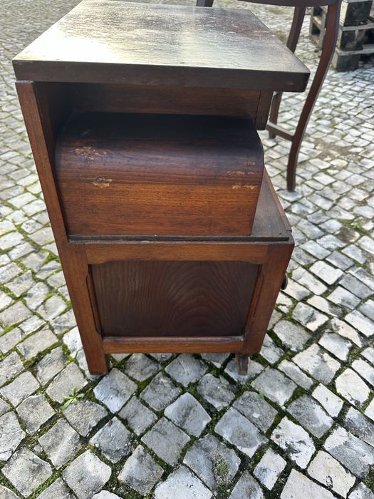 Mesa de cabeceira individual n3