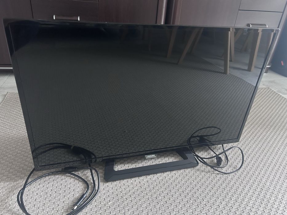 Telewizor philips 32 cale jak nowy
