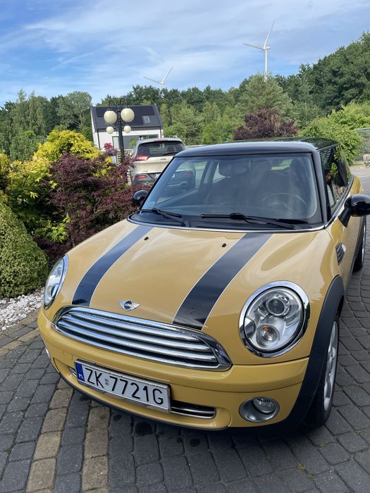 Mini Cooper 1,6 bezwypadkowy