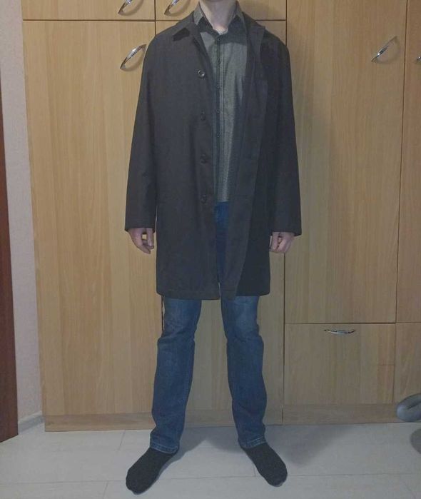 Пальто плащевка осень весна  б.у.