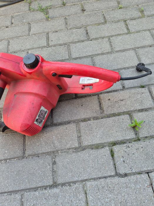 Piła  elektryczna Top Craft, model KSI 2000.