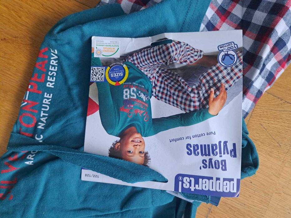 piżamka chłopięca nowa