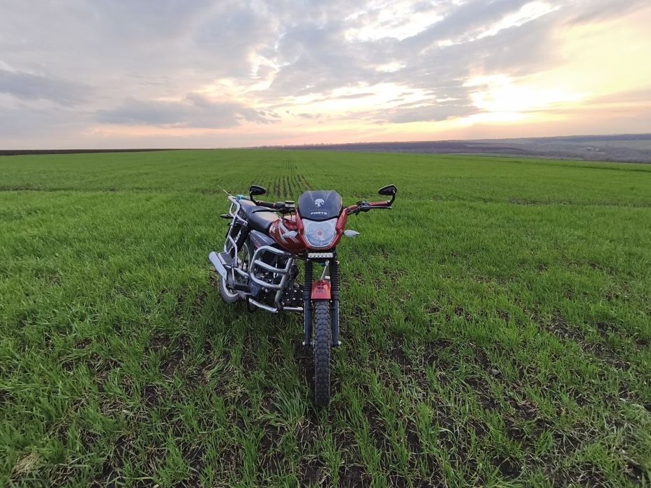 Продам мотоцикл форте 125