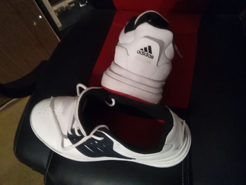 Buty sportowe Adidas