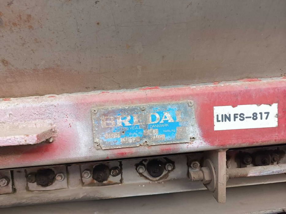 Розкидач добрив Bredal K105