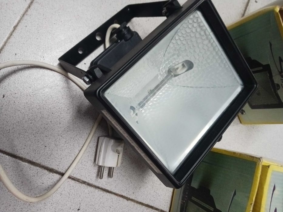 Halogen Projector 500 W64376323927683122