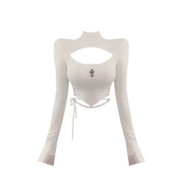 Топ з вирізом Y2K