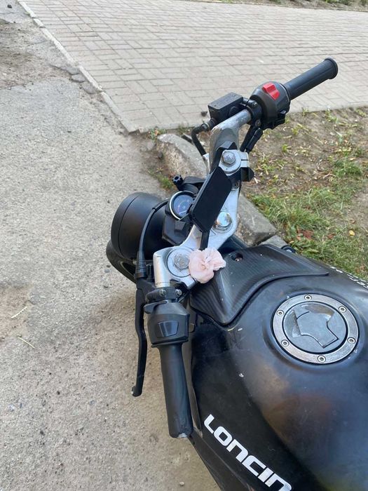 Продам мотоцикл loncin 250 GP