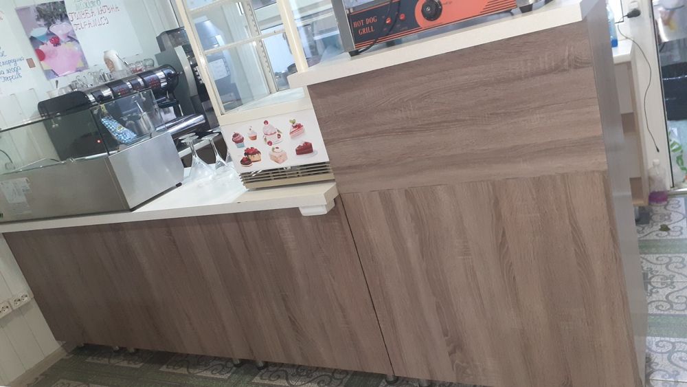 Стійка  для бару чи магазину