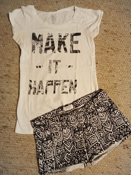 Biała bawełniana koszulka/ Diverse