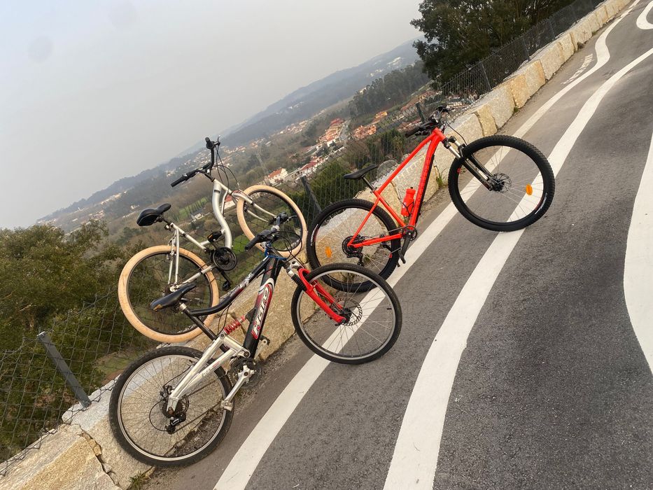 Vendo bicicleta roda 29 nova