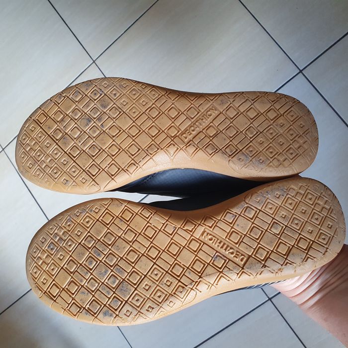 Buty sportowe/ do piłki nożnej