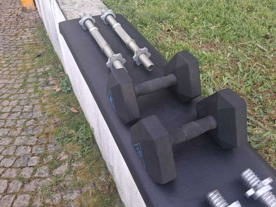 vendo par de halteres de 7,5kg com pouco uso