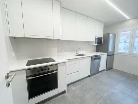 475€ Quarto Individual + VARANDA - ALVERCA DO RIBATEJO