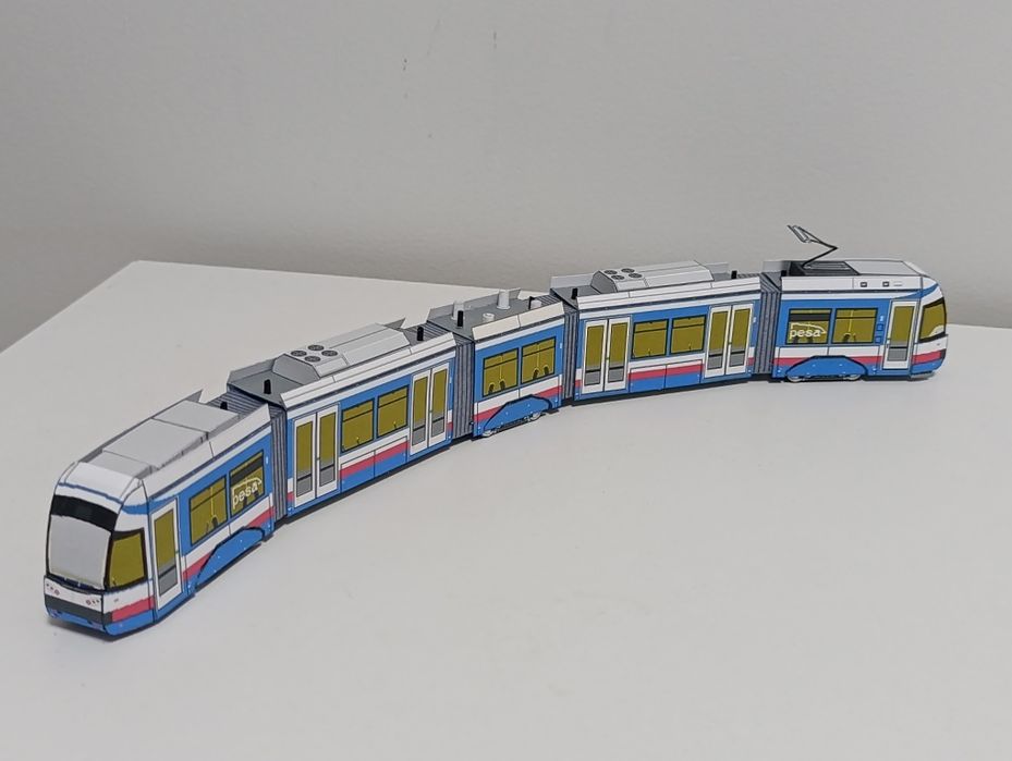 Tramwaj PESA 122N malowanie MPK Bydgoszcz sklejony Model kartonowy zab