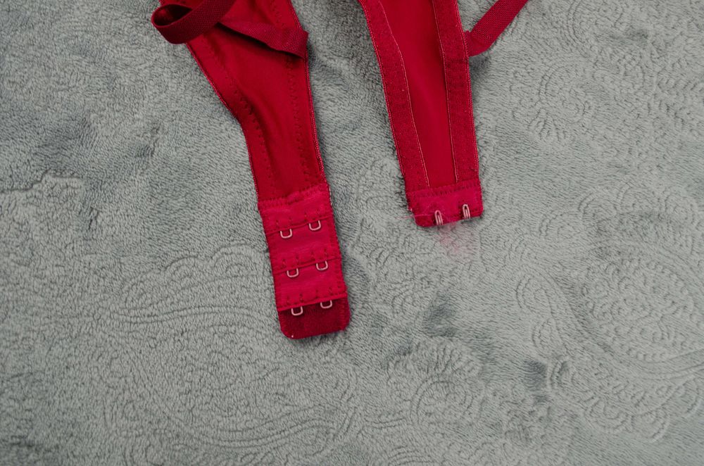 Biustonosz 80B Bordowy