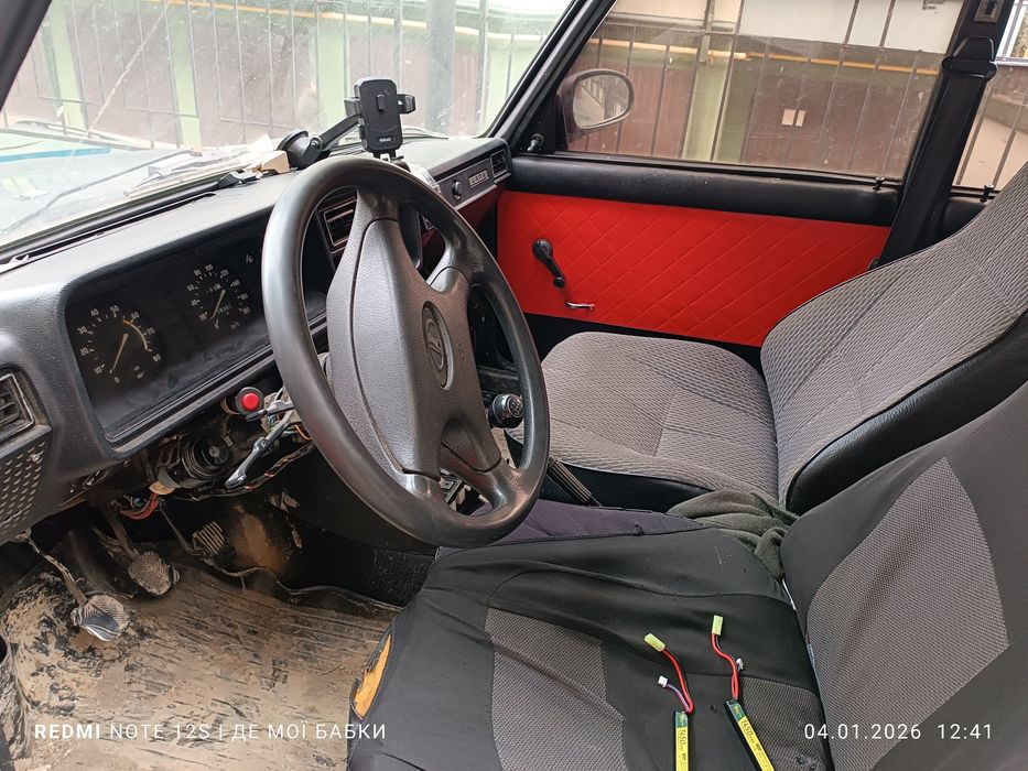 Ваз 2107 зеленого кольору