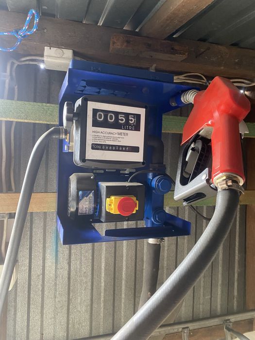 Dystrybutor do tankowania z mauzerem