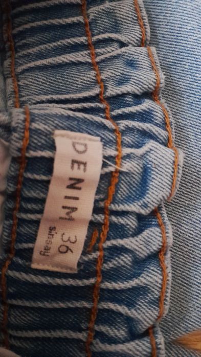 Spodnie dżinsowe  Sinsey 36