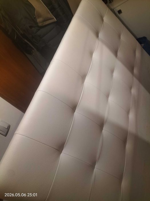 Cabeceira de cama de casal