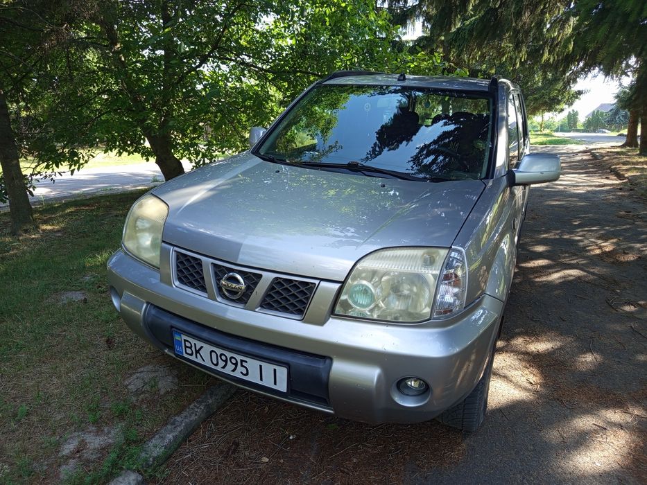 Продам .авто нісан