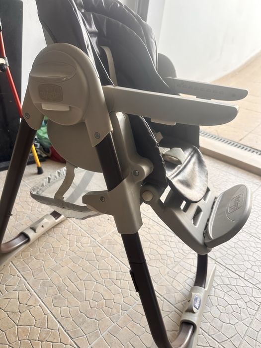 Cadeira de alimentação Chicco Polly Magic