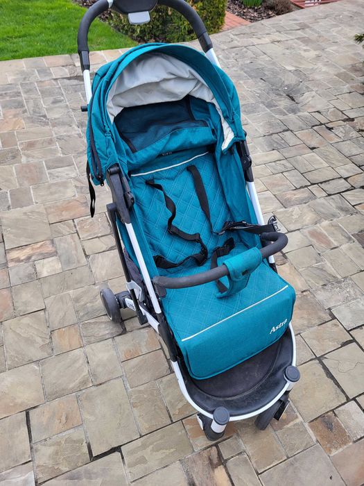 Прогулянкова коляска CARRELLO Astra – ідеальна для подорожей авто з малим багажником, літаком (ручна поклажа)