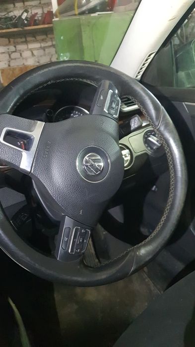 Розборка шрот запчастини разборка Volkswagen Caddy авторозборка