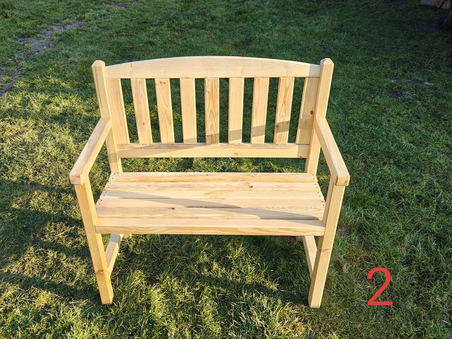 Ławka ogrodowa drewniana