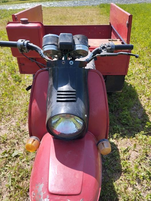 Мотороллер Муравей