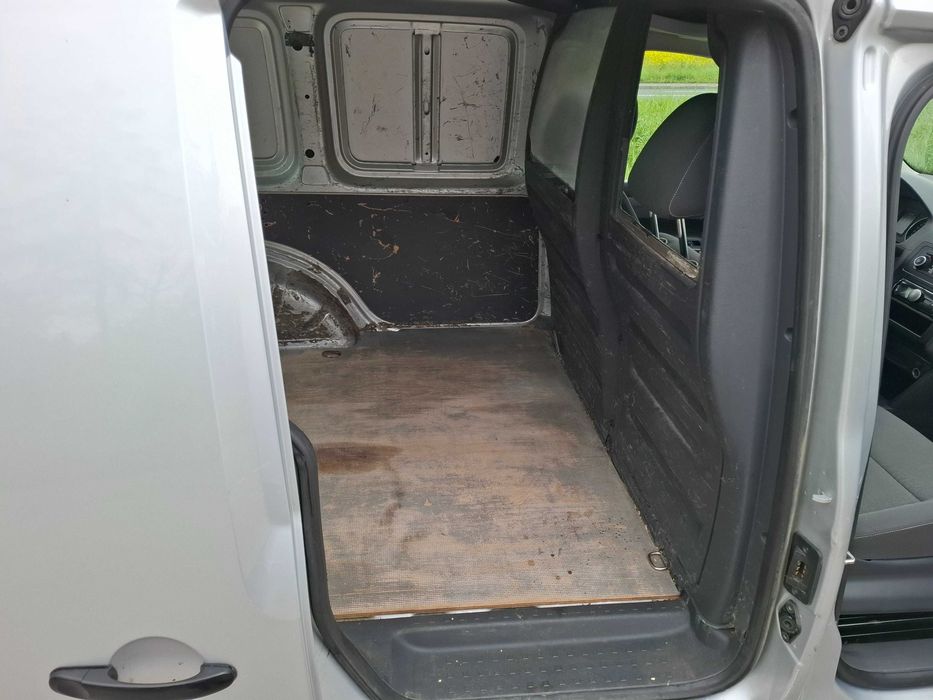 Volkswagen Caddy Lift 2.0 TDI 110KM 2014r Napęd 4x4 Klima 6 Bieg Hak!
