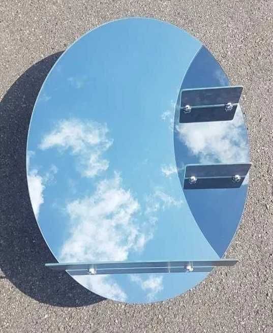 Новое овальное настенное зеркало 75 х 55 см, с полочками. В ванную.