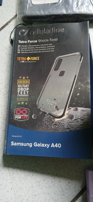 Etui na tepefony i tablety