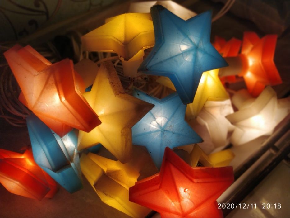 Новогодние электрические гирлянды