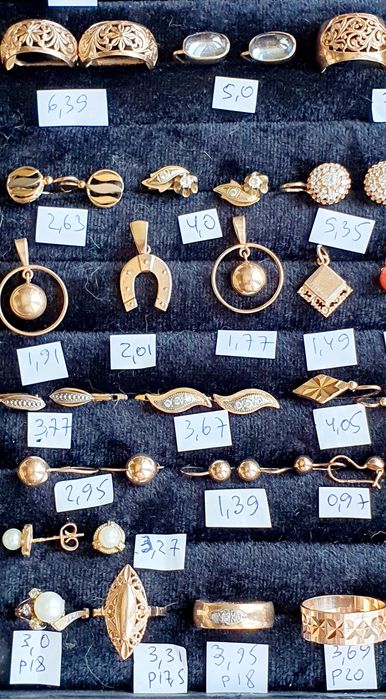 В продаже золотые изделия производства СССР 583пробы