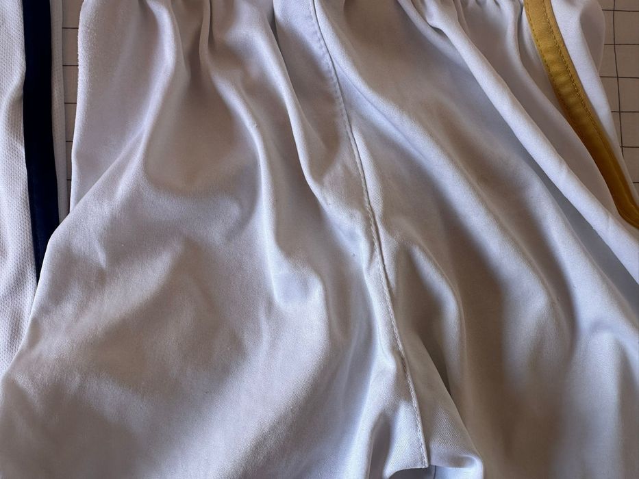 Equipamento Real Madrid tam 8 anos (Vini Jr)