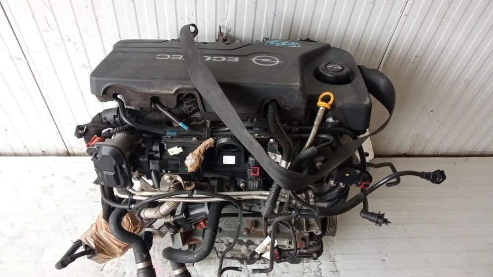 Motor Opel Corsa E B13Dte
