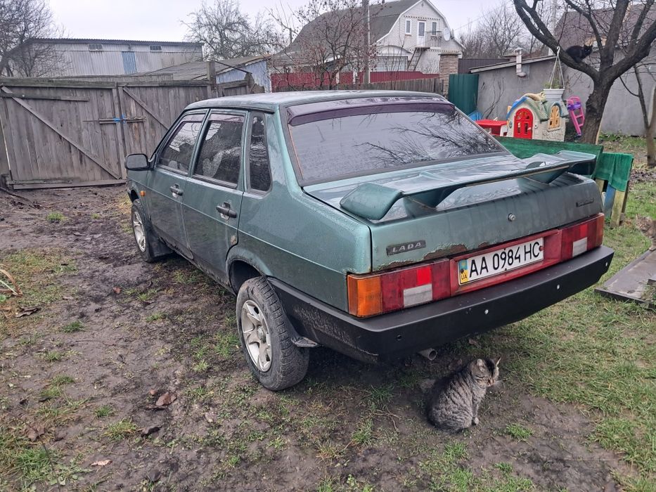 Продам ваз 21099