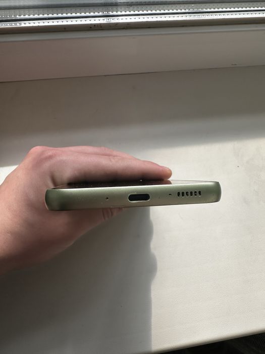 Продам Samsung Galaxy A54