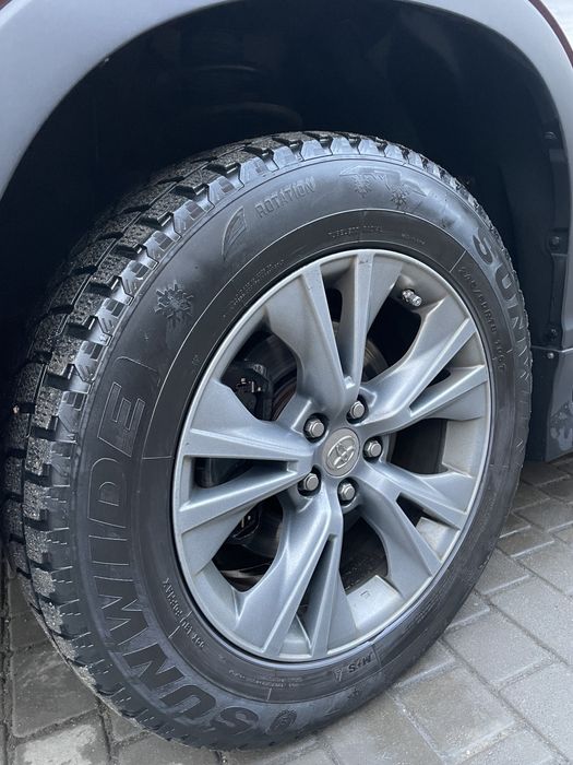 Продам автомобиль Тойота