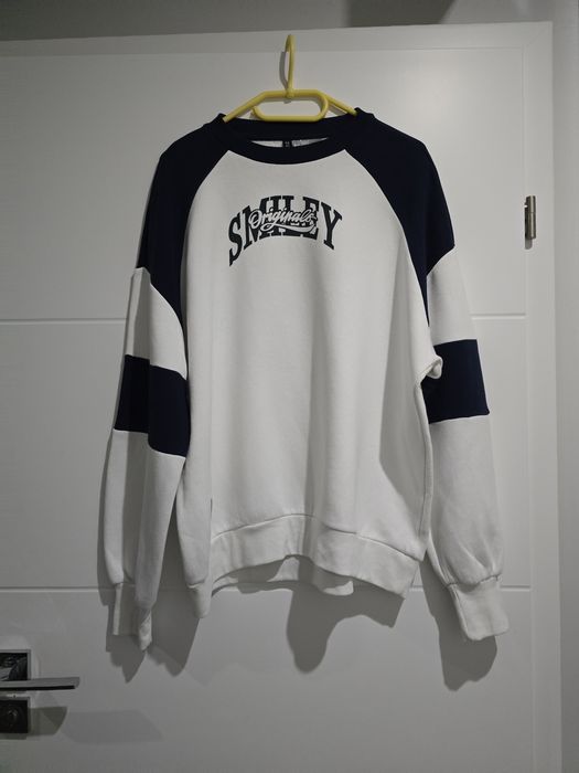 /''/Biało-granatowa bluza z H&M  XS