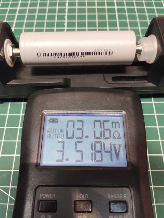 21700 Ampace jp40 4000 mah 70A 3mOm TABLESS