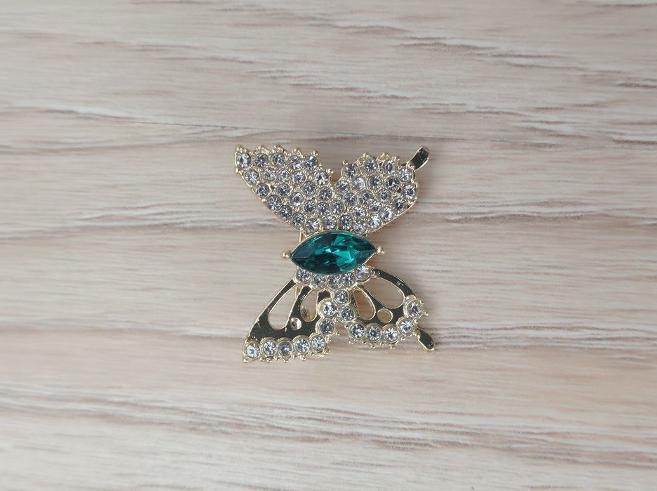 Брошка "Метелик"